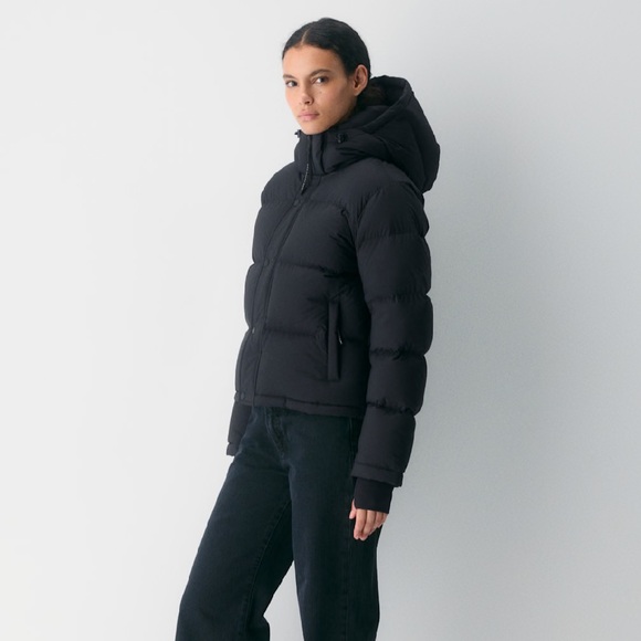 Aritzia SuperPuff Shorty — black - Picture 3 of 6